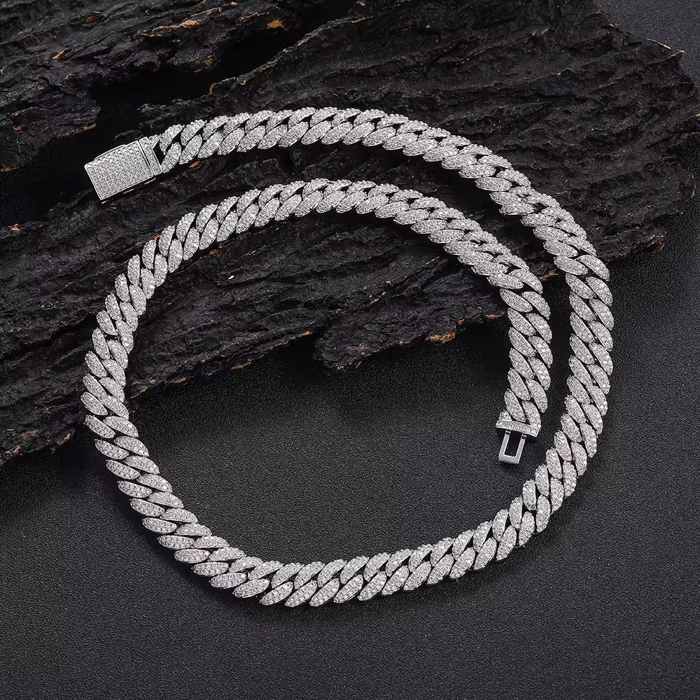 Silver chain necklace