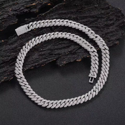 Silver chain necklace